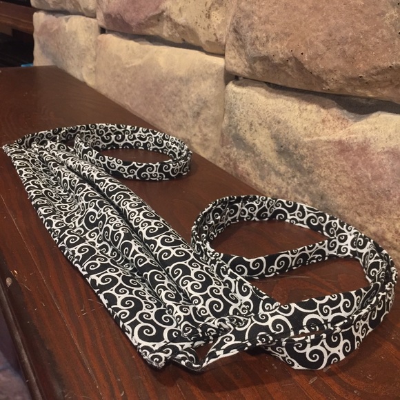 Handmade Cloth Face Mask with Filter Pocket - Picture 2 of 4